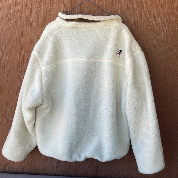 Disneyland Shanghai reversible jacket - Picture 8 of 9